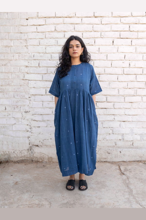 Studio Within Fragments Jamdani Drop-Shoulder Dress - Medium Indigo