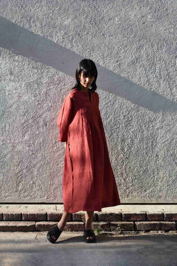 Studio Within Pleated Dress - Red