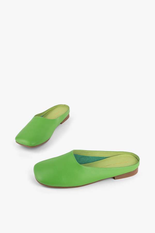 "INTENTIONALLY __________." Sync Mule