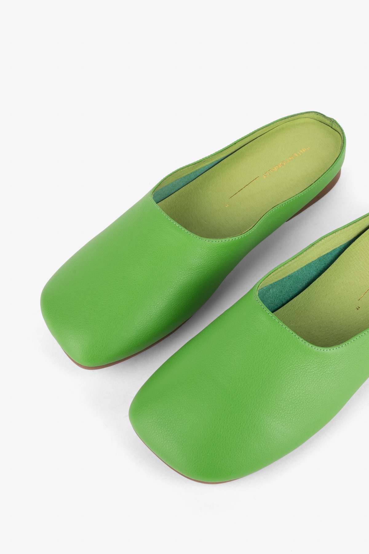 "INTENTIONALLY __________." Sync Mule - Image 10 of 17