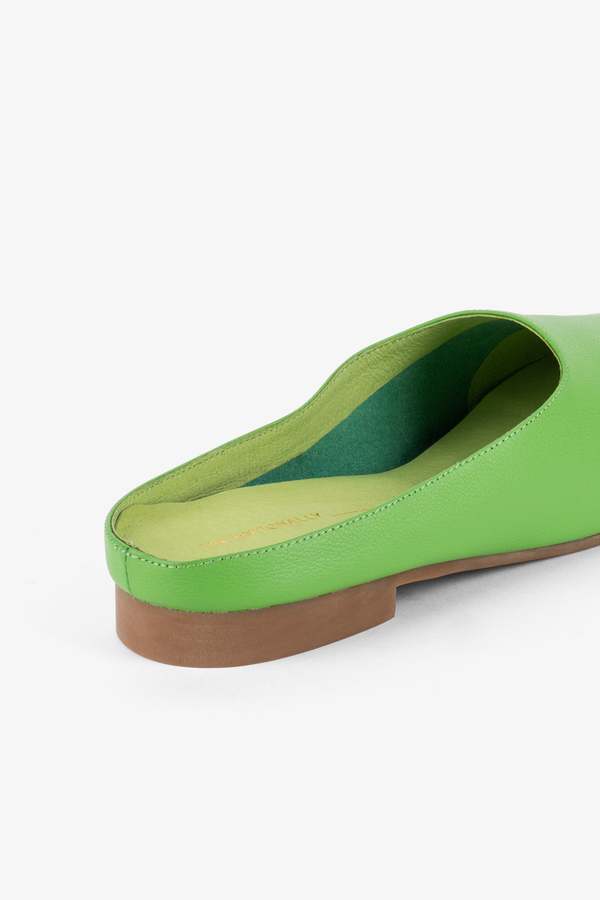 "INTENTIONALLY __________." Sync Mule