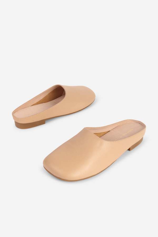 "INTENTIONALLY __________." Sync Mule