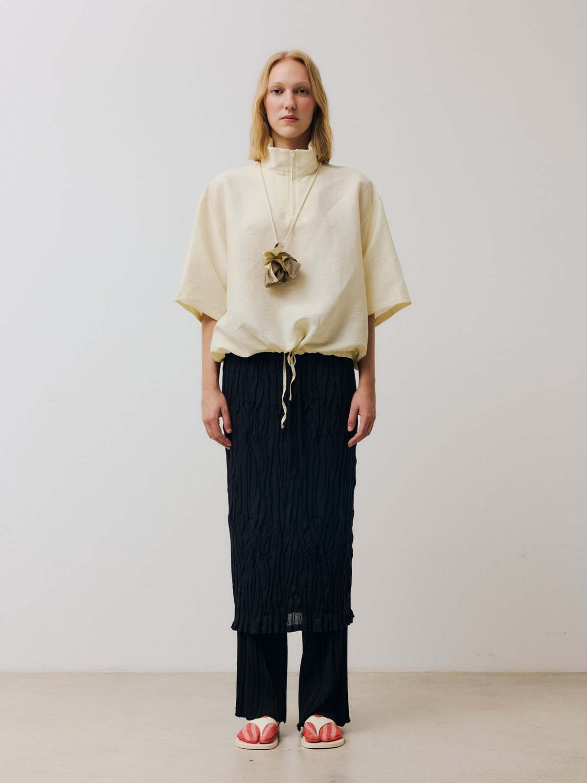 Rus Sonno Top - Crema - Image 4 of 5