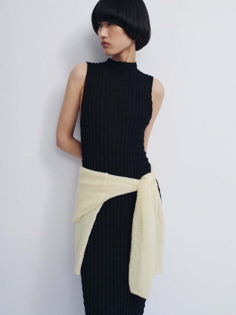 Rus Udon Dress - Black