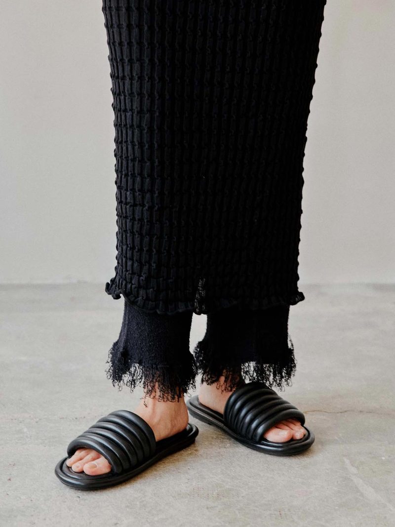 Rus Udon Dress - Black