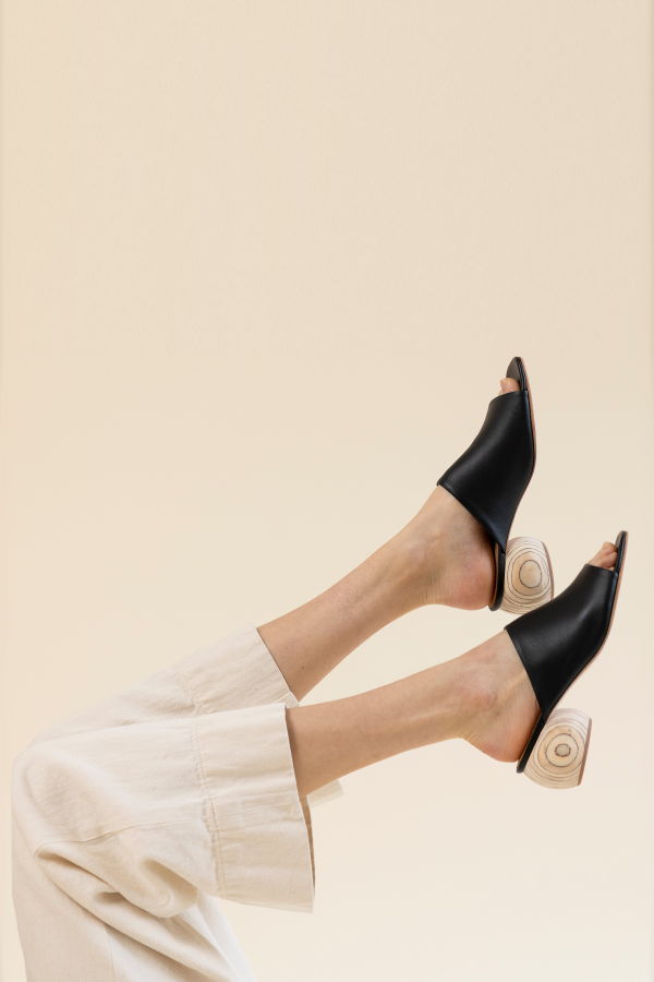 Huma Blanco Milla Mule