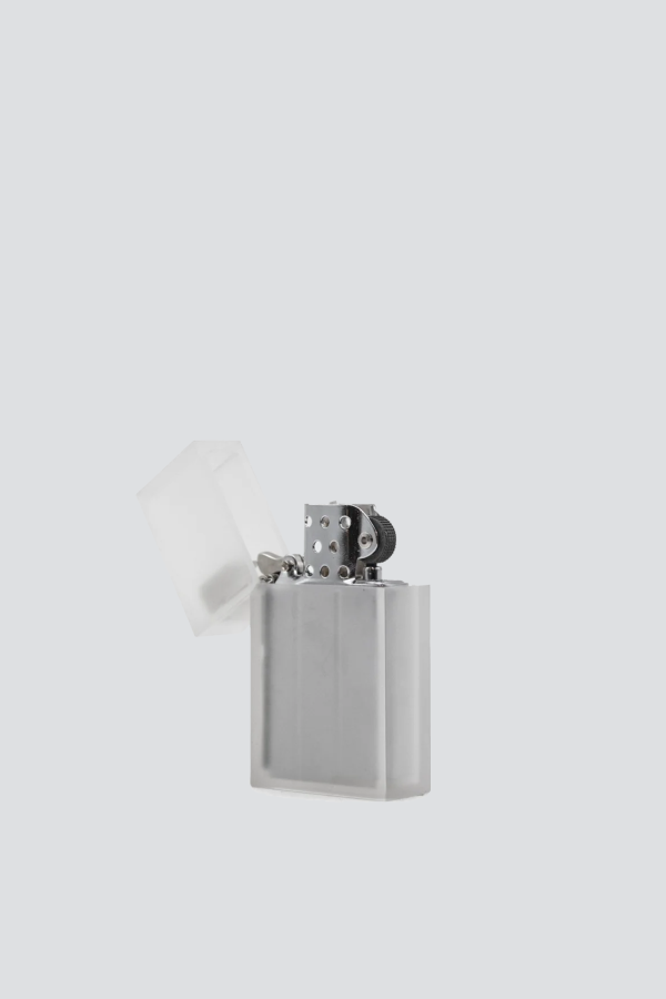 Tsubota Pearl Frosty White Hard-Edge Petrol Lighter