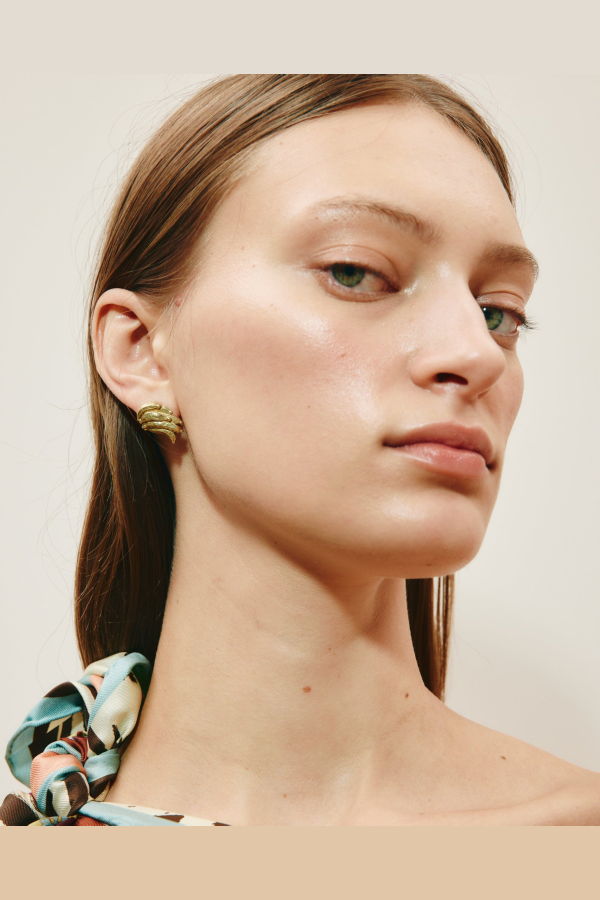 ALEMAIS Jem Banana Stud Earrings