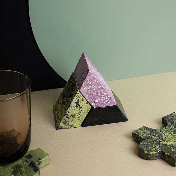 Dar Proyectos Triangle Gemstone Puzzle 3-Piece Candelabra