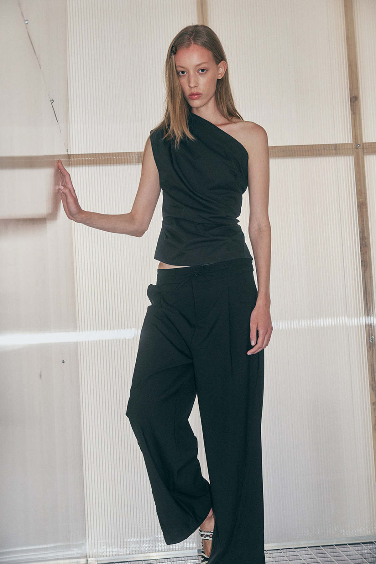 Muse the Label Ora Top - Black - Image 5 of 6