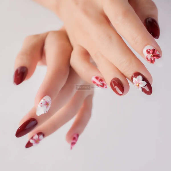 The Only Nails Flamenco Press-On Nails