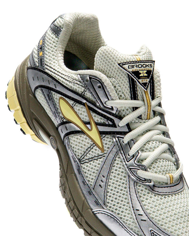 Brooks England Adrenaline GTS 10 Sneakers