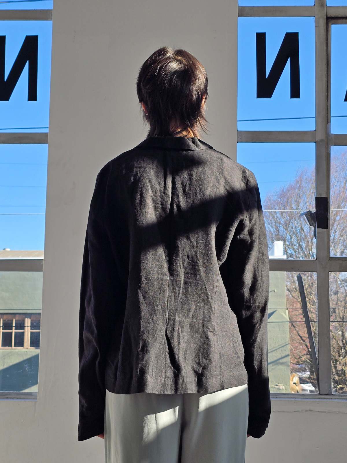 Vintage Lilith Black Linen Jacket - Image 2 of 5