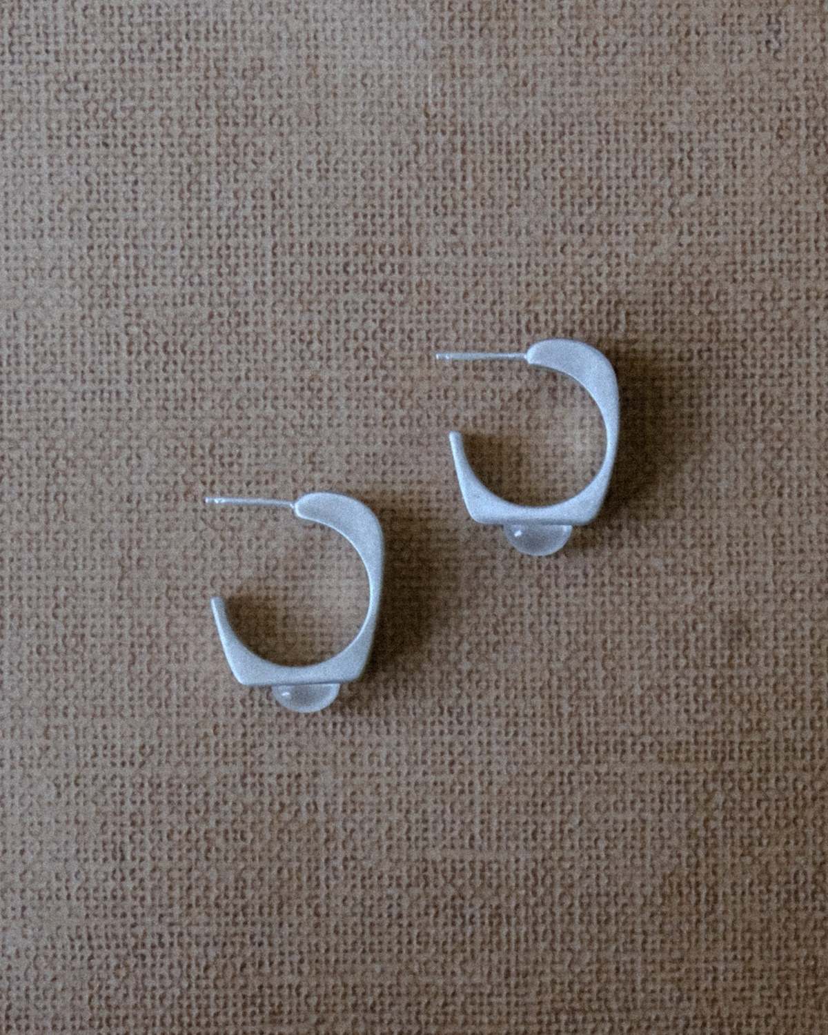 Sabrine Earrings - Image 3 of 4