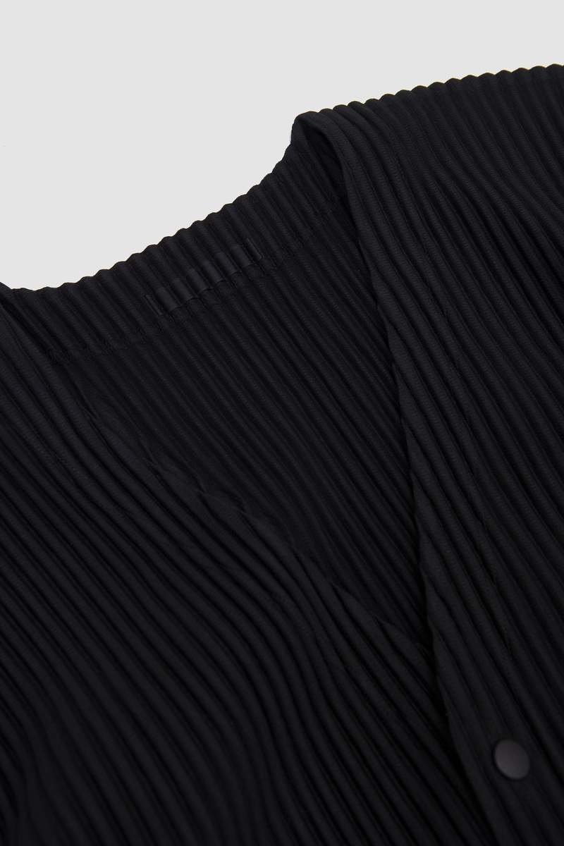 Issey Miyake Basics V-Neck Cardigan