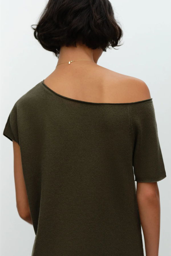ELY ELY Libby Cashmere Off-Shoulder Top - Ivy Green