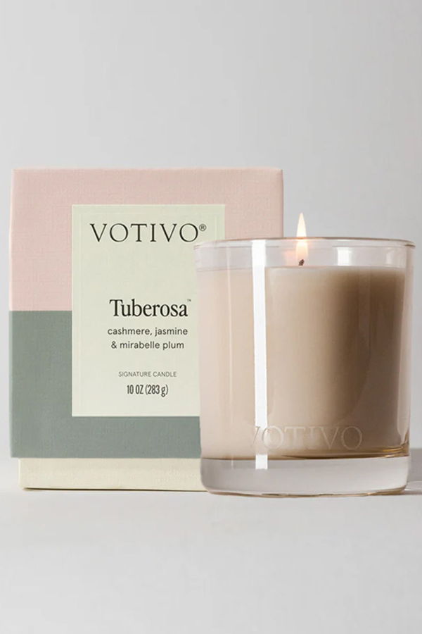 Votivo Tuberosa Candle