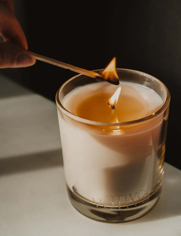 Votivo Tuberosa Candle
