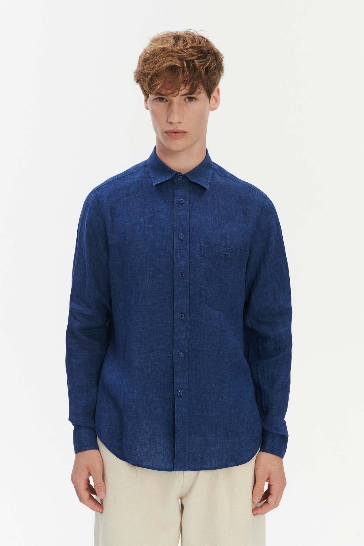 Delikatessen Relaxed Fit Pure Linen Shirt With Fabric Covered Buttons Shirt - Image 4 of 9