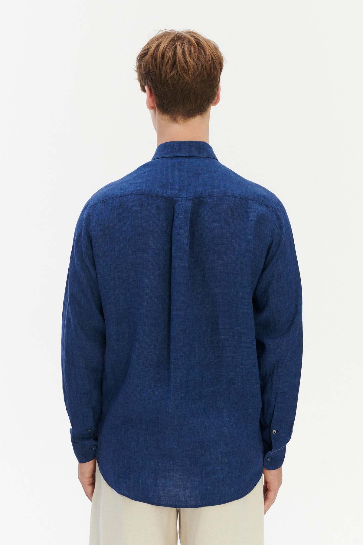 Delikatessen Relaxed Fit Pure Linen Shirt With Fabric Covered Buttons Shirt - Image 8 of 9