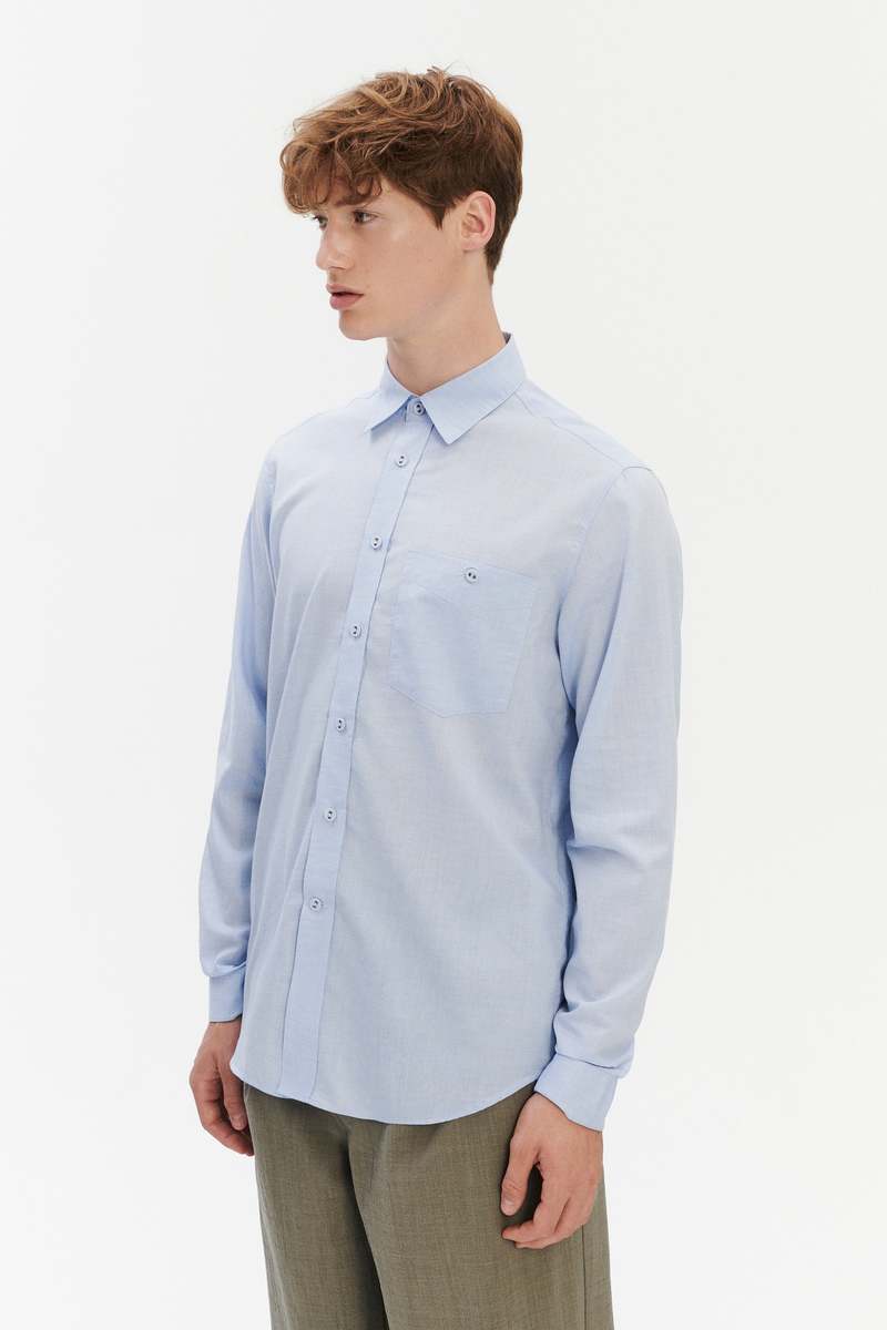 Delikatessen Relaxed Fit Shirt with Fabric Covered Buttons in Soft Italian Cotton Shirt