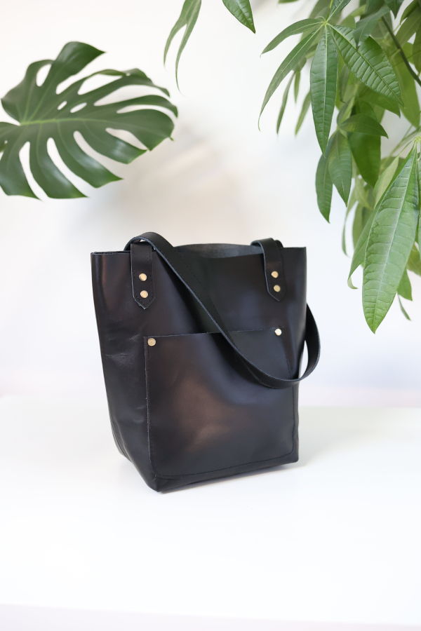 Jubilee Trading Co. Atlas Day Tote - Noir