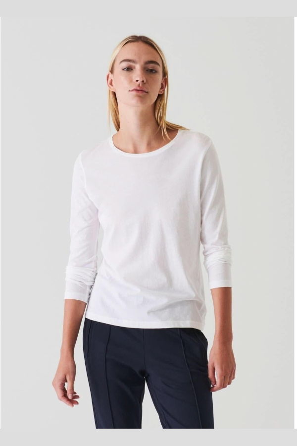 Patrick Assaraf Long Sleeve Iconic Boyfriend Crew Tee