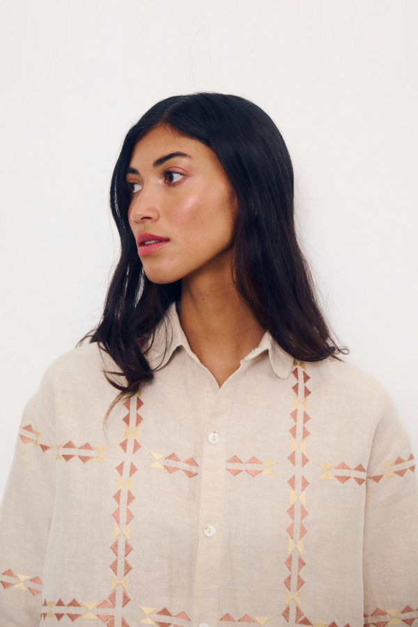 Sideline Polly Shirt - Oat Embroidered