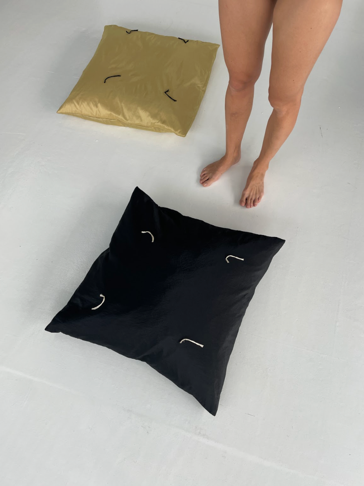 Pien Studios Pien Pillow Cover - Image 2 of 3