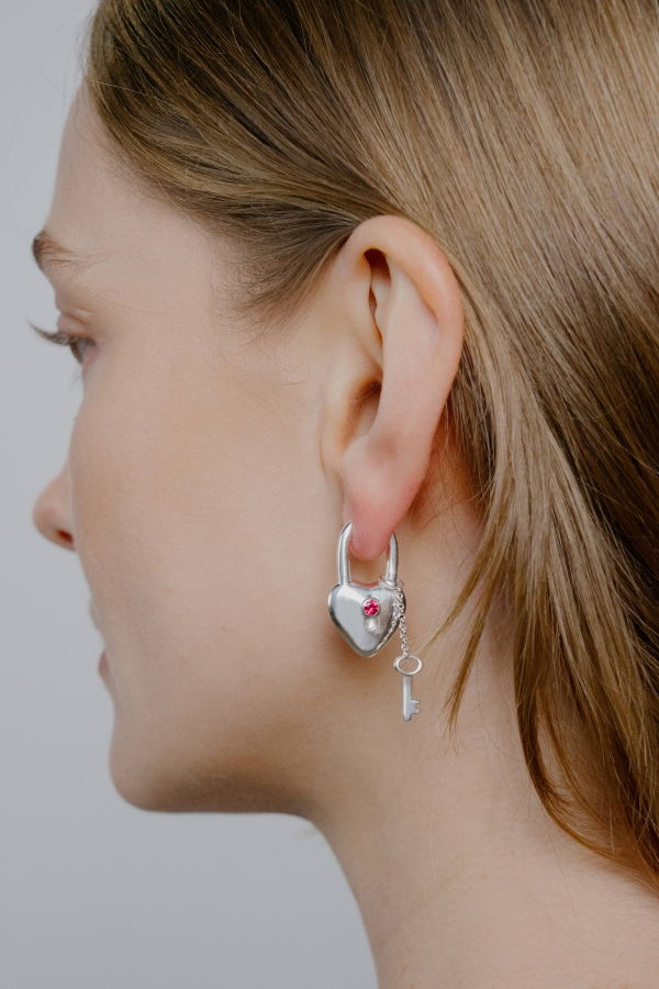 Kara Yoo Loula Hoops