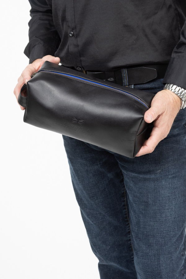 Deux Mains Iron Tight Toiletry Bag