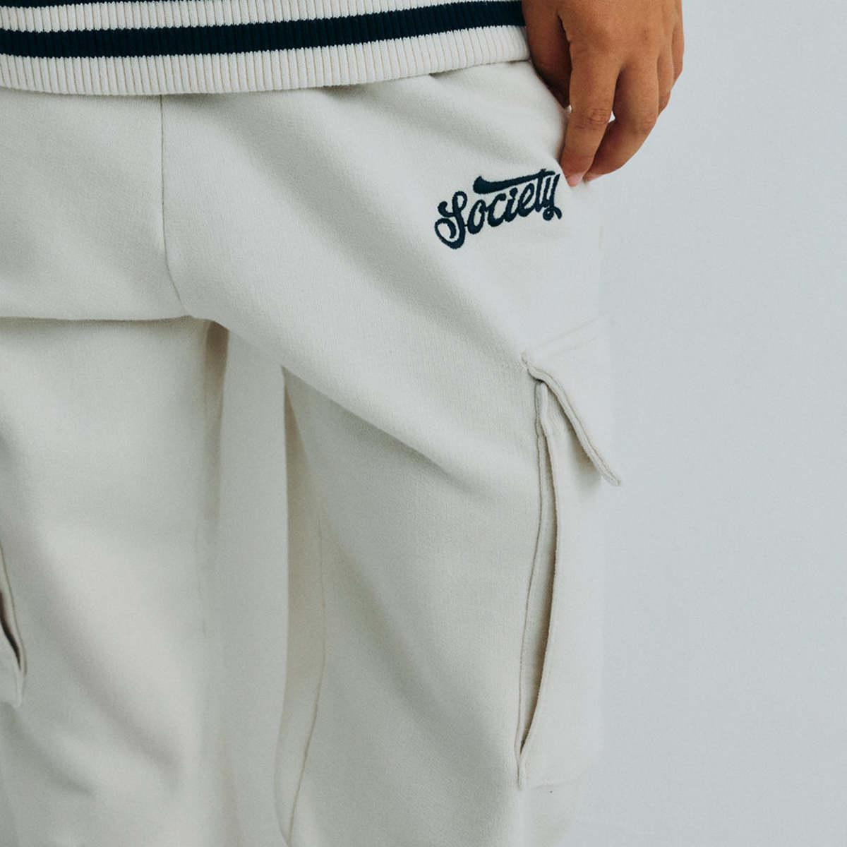 KIDS The New Society Finnia Cargo Sweatpants - Cream - Image 4 of 5