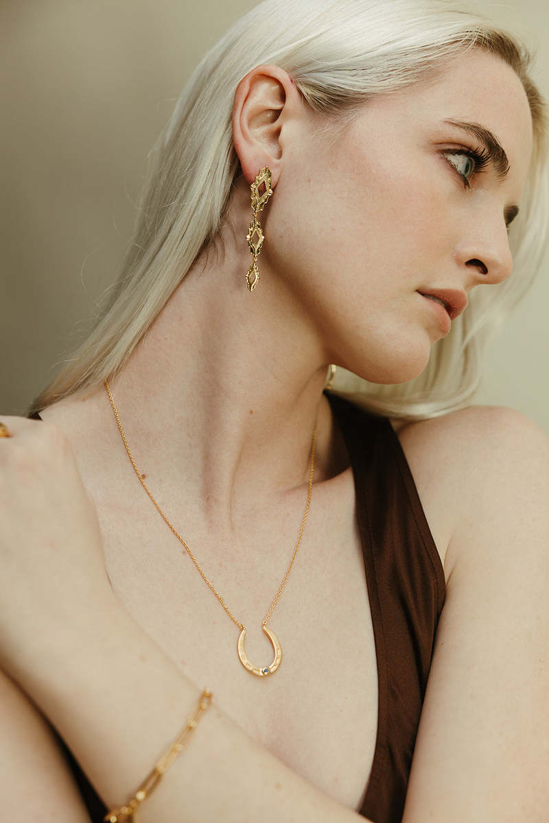 Sierra Winter Jewelry Oakley Necklace