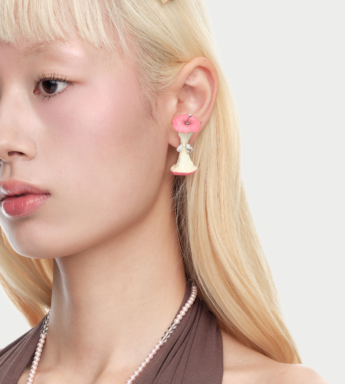 YVMIN Apple Core Earrings (Pair) - Image 4 of 4
