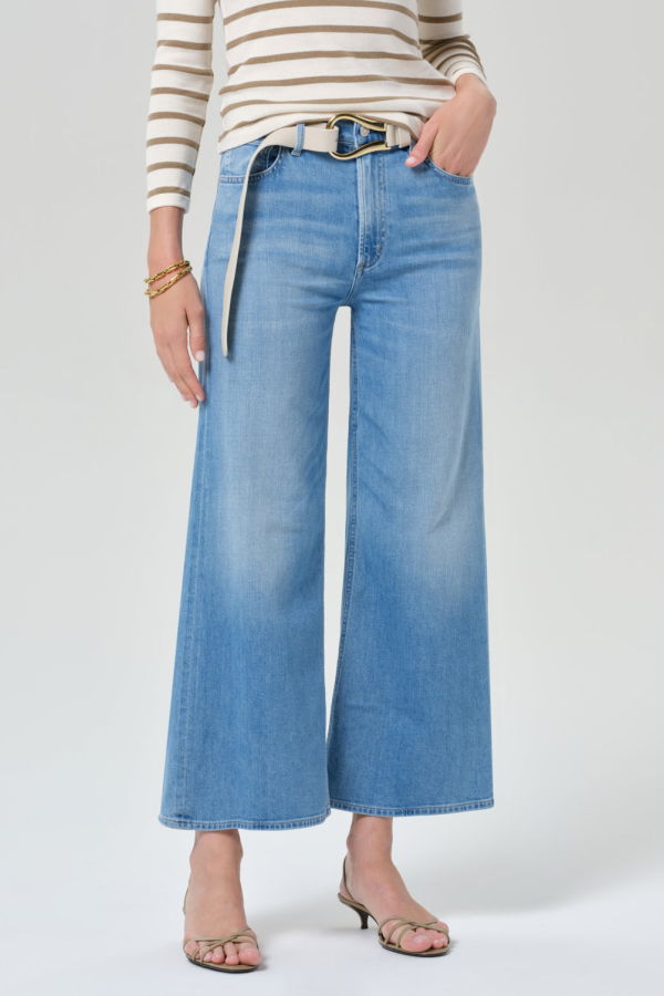 Citizens of Humanity Lyra Wide Leg Crop Clean Hem in Andante Jeans
