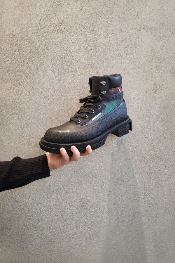 WDLT117 Both Gao Mid Boot - Graffiti Print