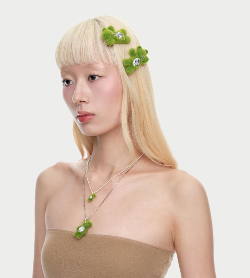 YVMIN Grass Bear Hair Clip
