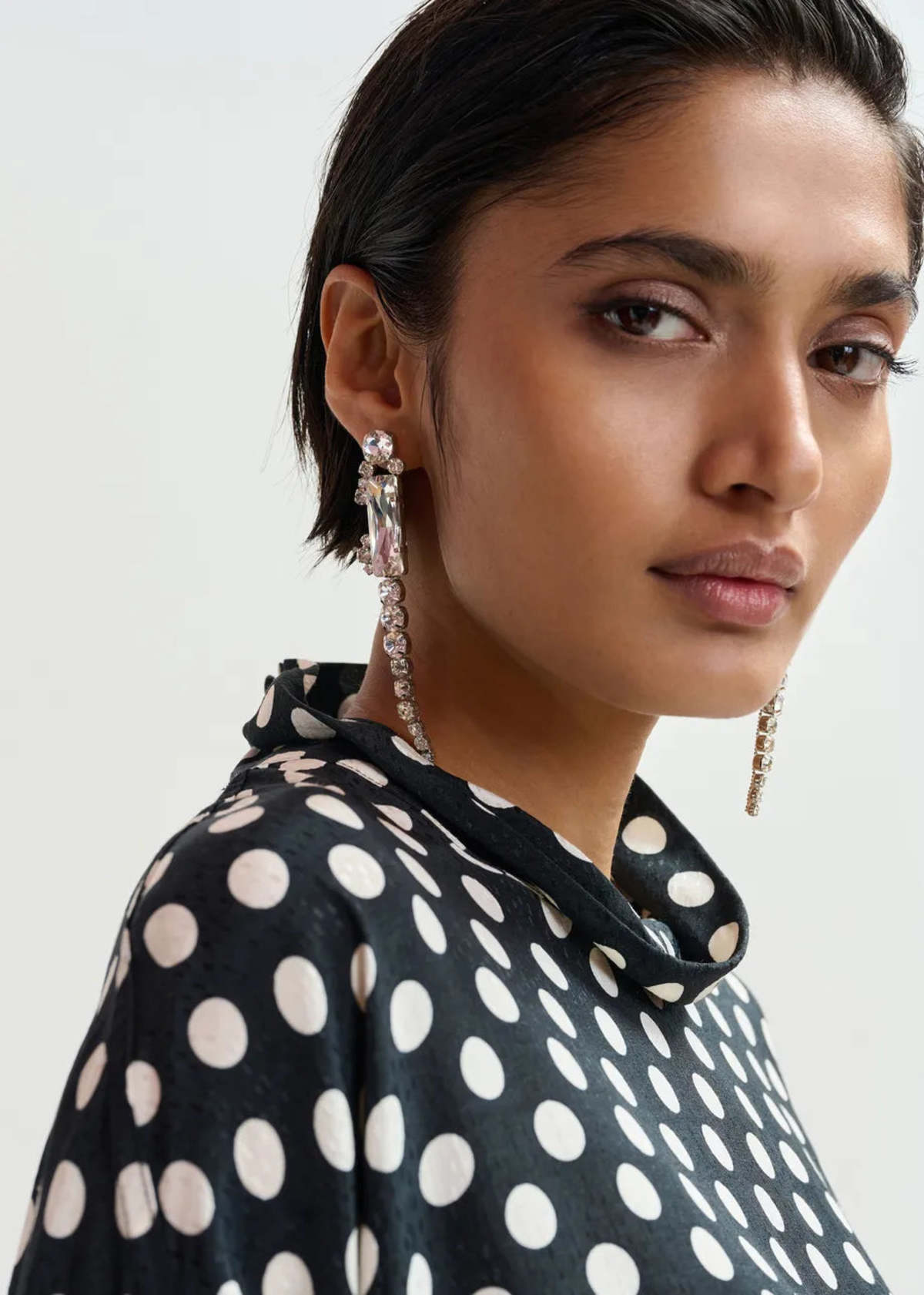 Essentiel Jastrit Earrings - Image 1 of 2