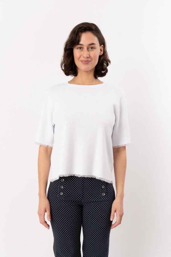 ELLIOTT LAUREN Knit Fray Short Sleeve Sweater - White