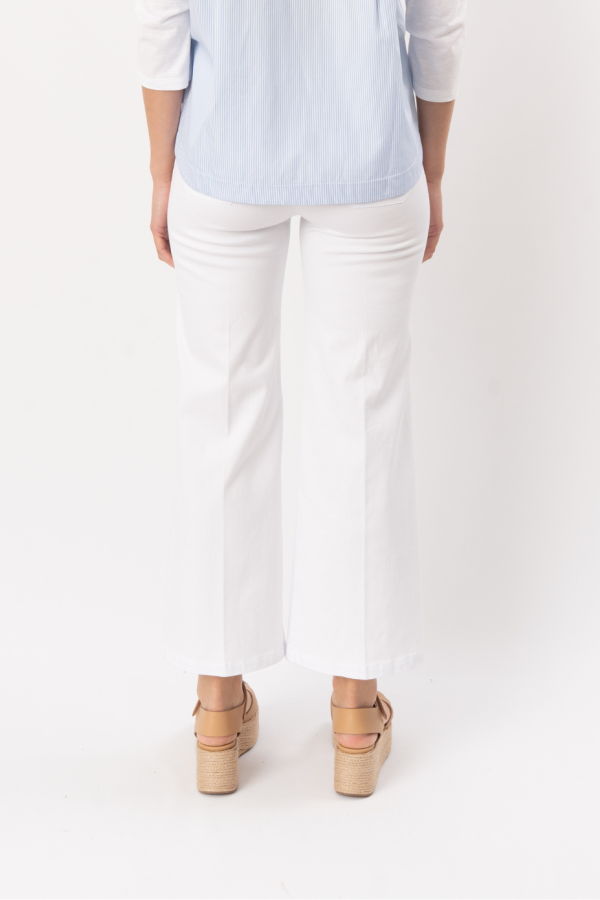 ELLIOTT LAUREN Slit Pocket Straight Leg Pant - White