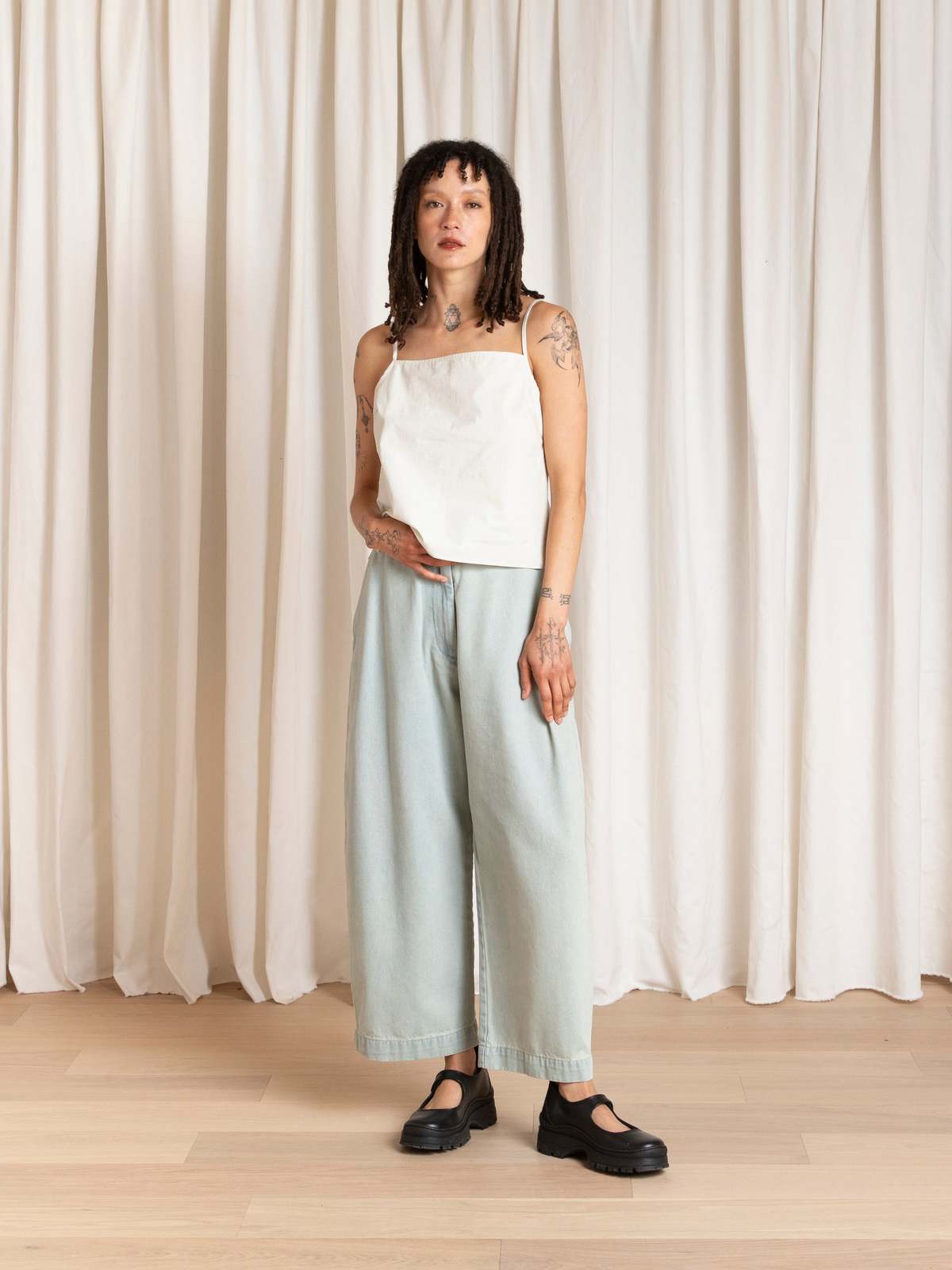 Ali Golden Loose Barrel Pant - Light Denim - Image 3 of 12