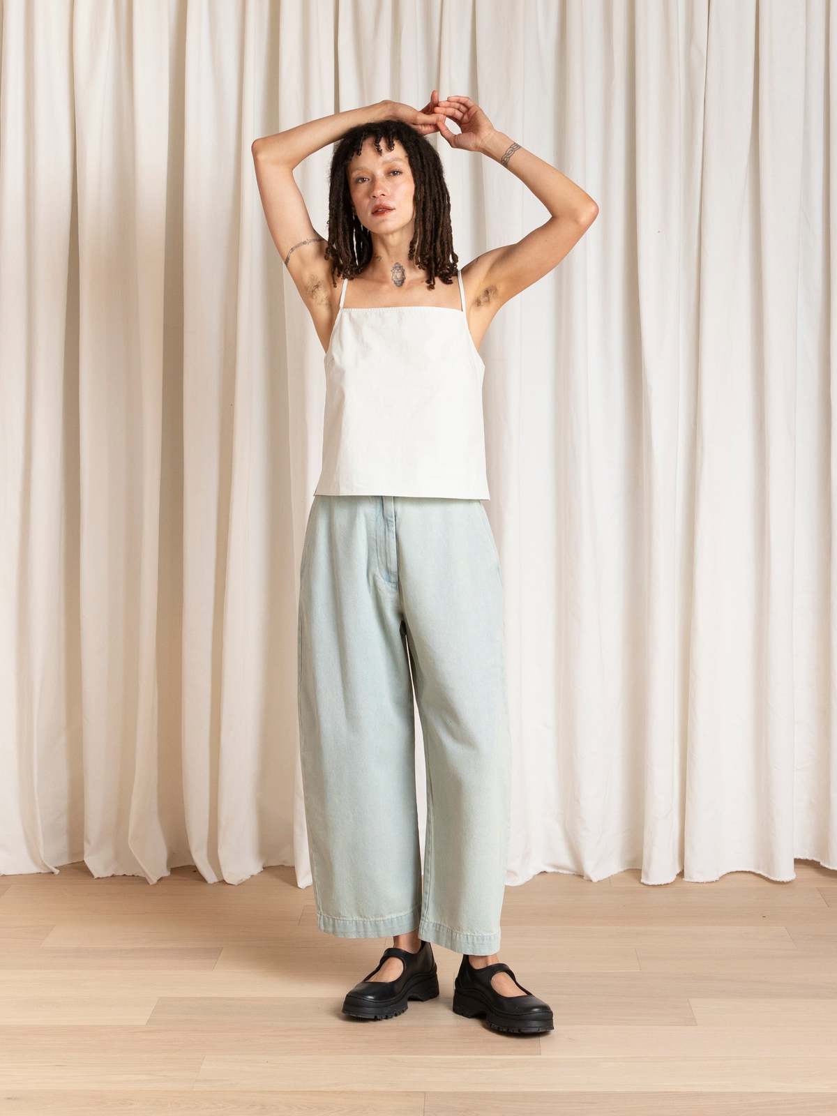 Ali Golden Loose Barrel Pant - Light Denim - Image 4 of 12