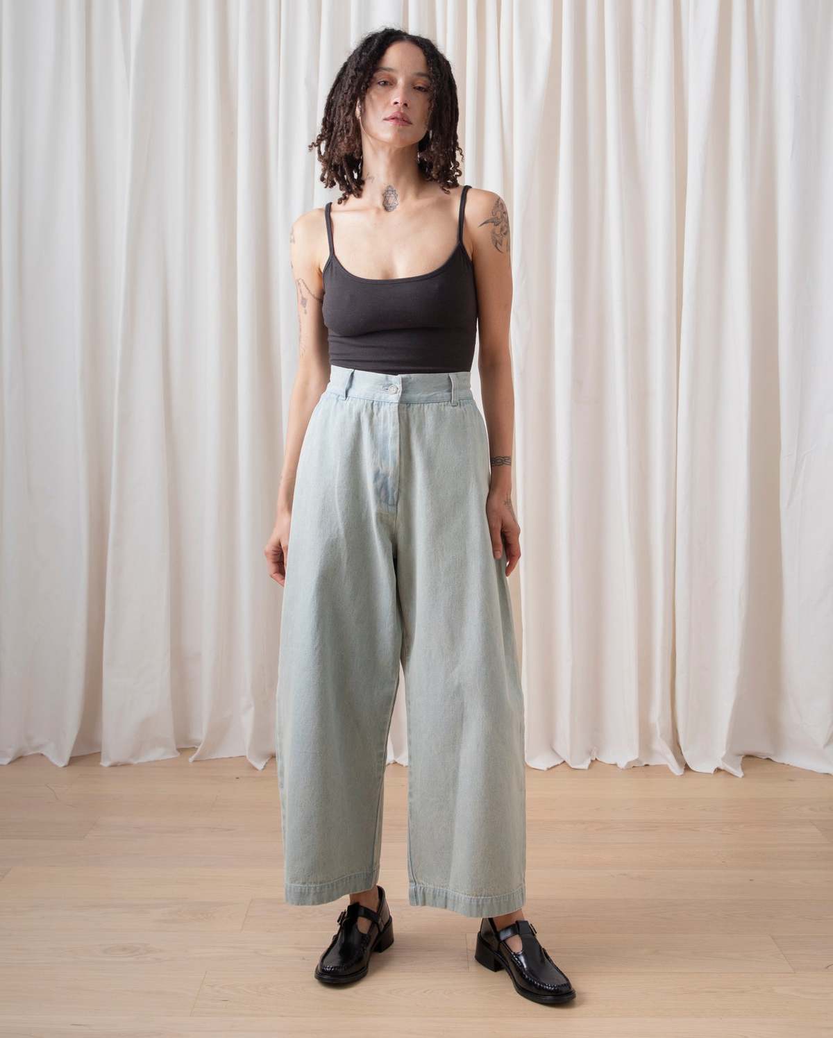 Ali Golden Loose Barrel Pant - Light Denim - Image 8 of 12
