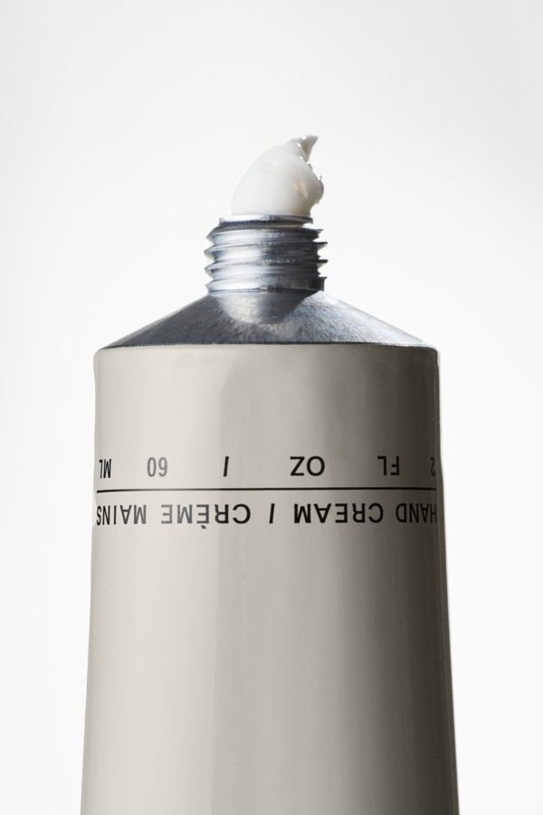 Salt & Stone Hand Cream / Santal & Vetiver