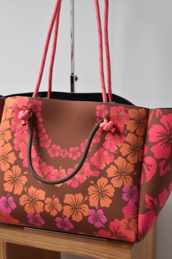 Las Olitas The Everything Handbag