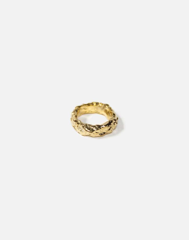llayers Granite Ring