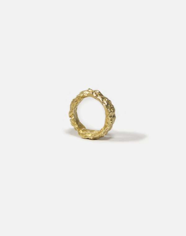 llayers Granite Ring