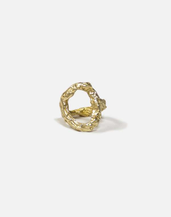 llayers Luna Ring