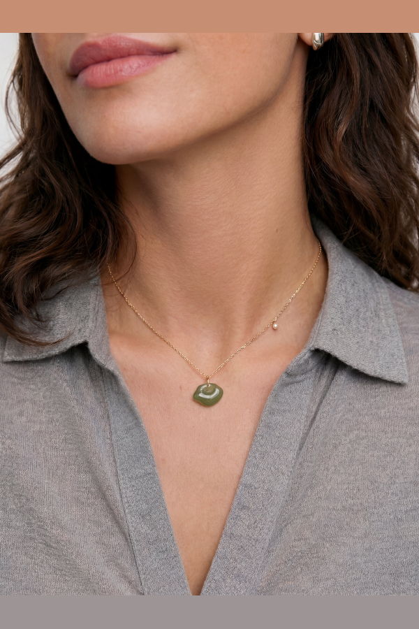 Seree Cloud Jade Pendant Necklace - Green