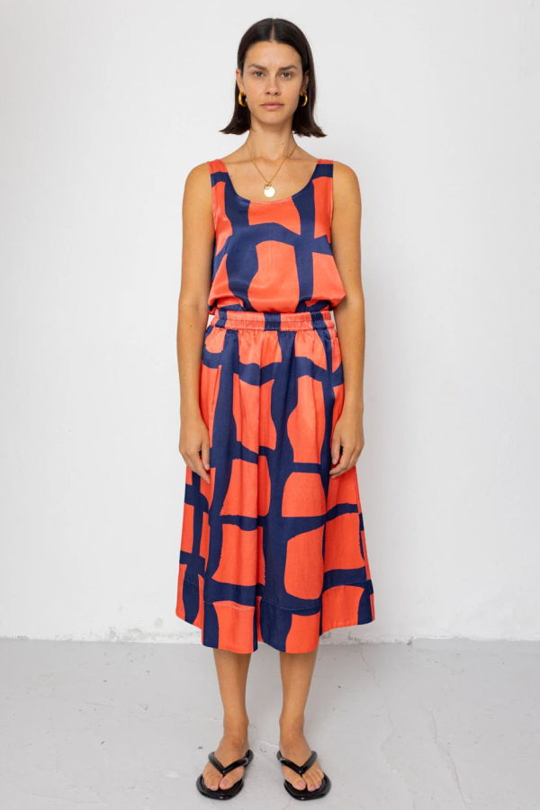 FOLK Pleated Scoop Back Vest - Abstract Navy